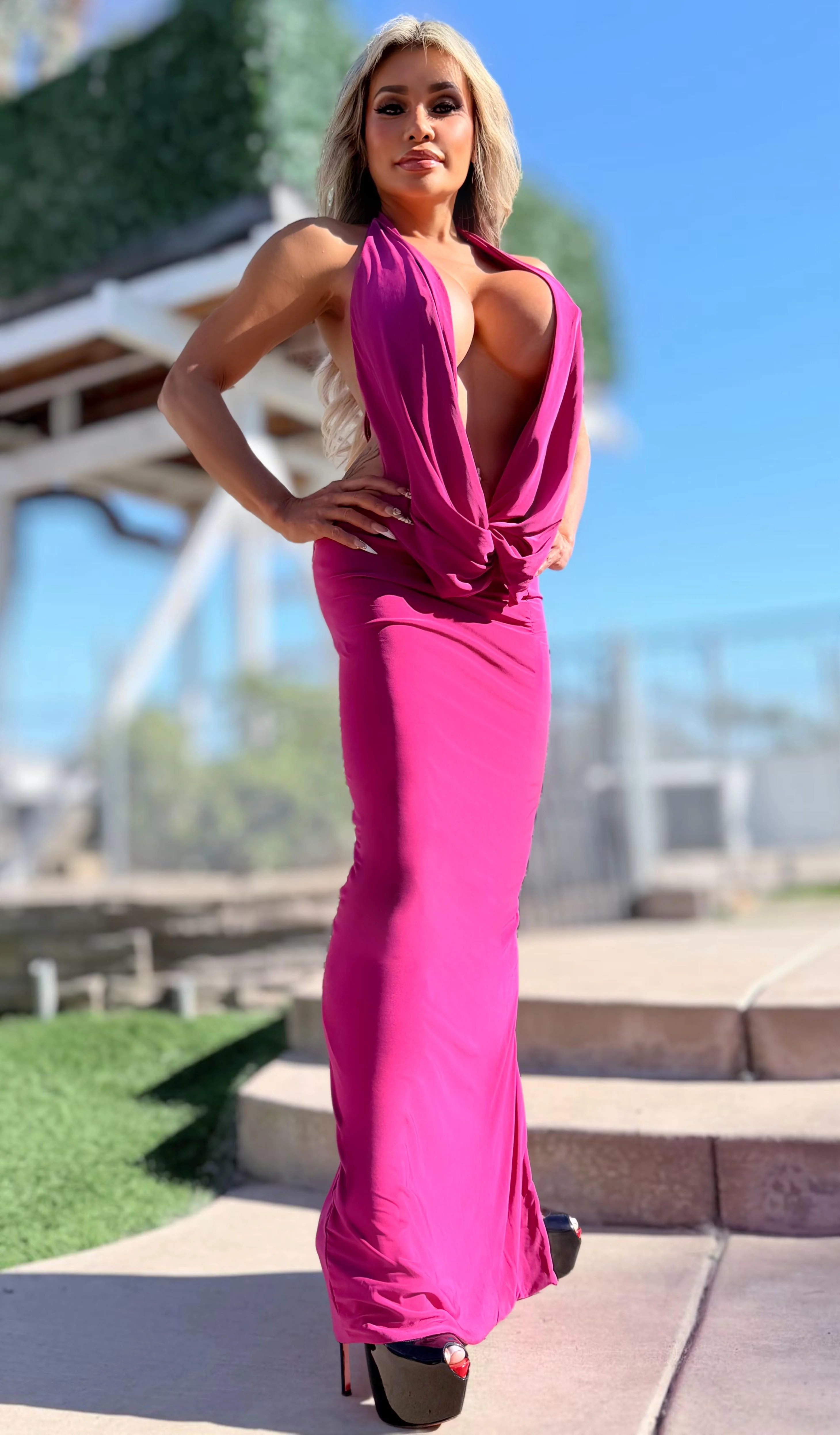 Connie's LIMITED EXCLUSIVE "RICH & DARING CELEBRATION MAXI 🍾🥂" RICH Magenta DEEP DEEP CHEST COWL Plunge, LINED, Not for the SHY - Image 7